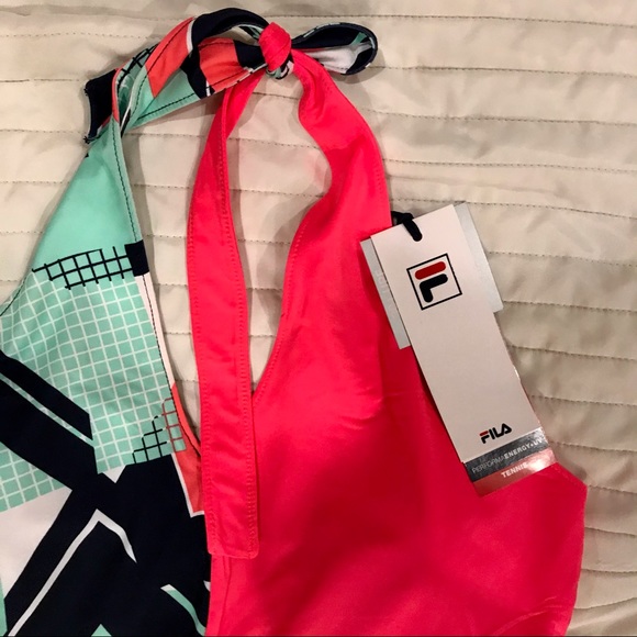 Fila multicolor performance halter top. Size M. NWT - Picture 3 of 11